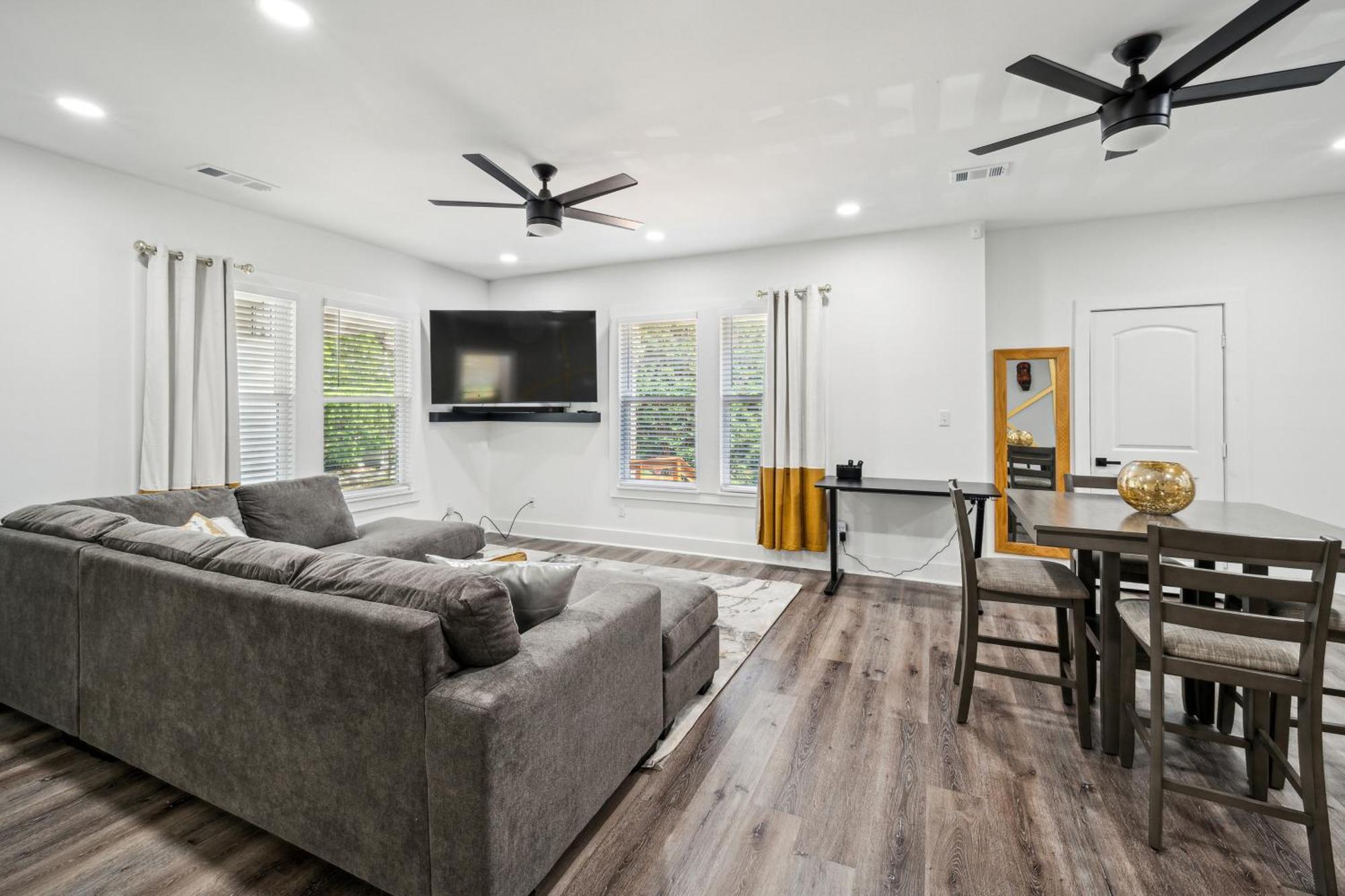 Centrally Located Home In Atlanta-10 Mins From Ga Aquarium, Mercedes Benz Stadium, & Much More Ngoại thất bức ảnh